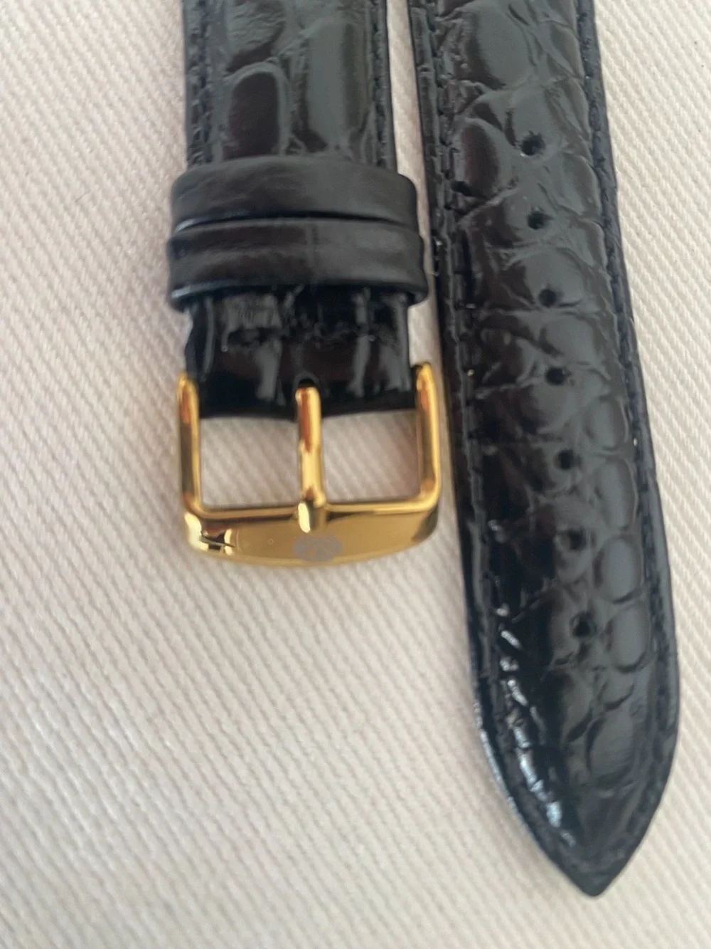 Black Croc-Embossed Leather Watch Strap with Gold Buckle Franck Muller 18mm